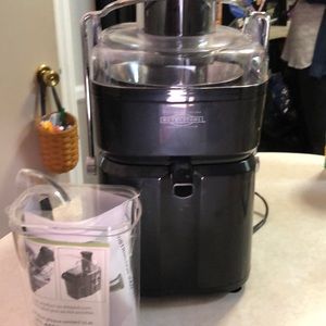 Nutri Stahl Juicing System